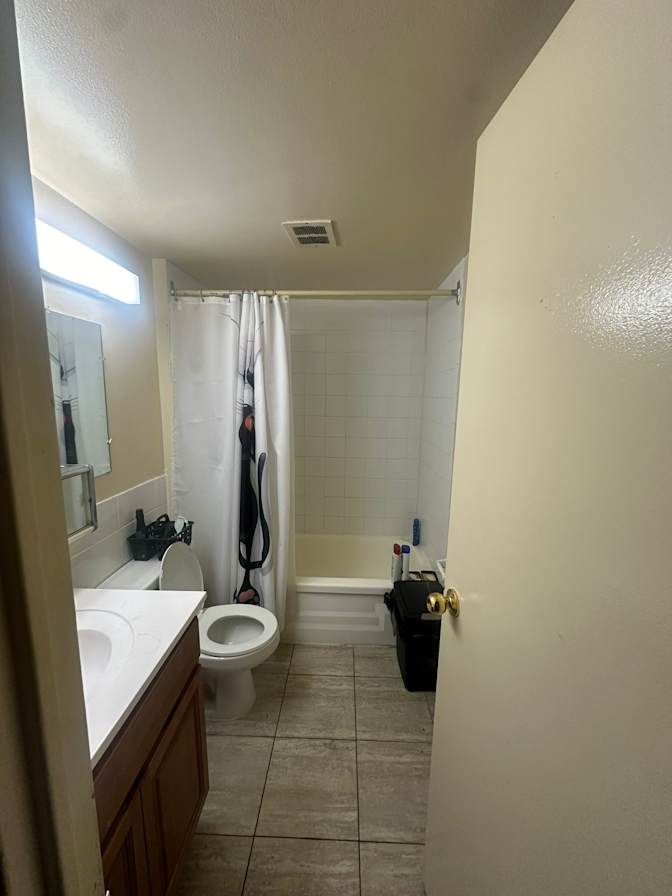 Photo of Harleen's room