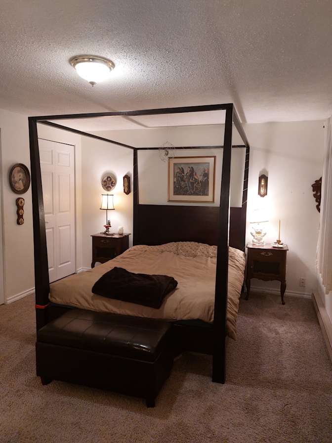 Photo of Victoria's room