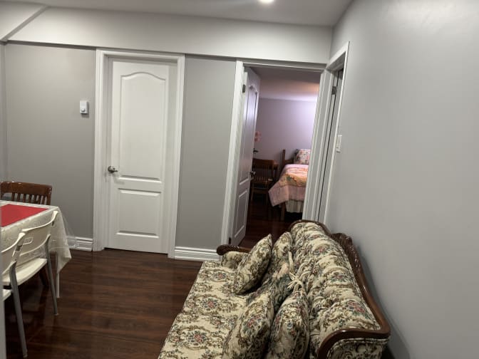 Photo of Elvie's room