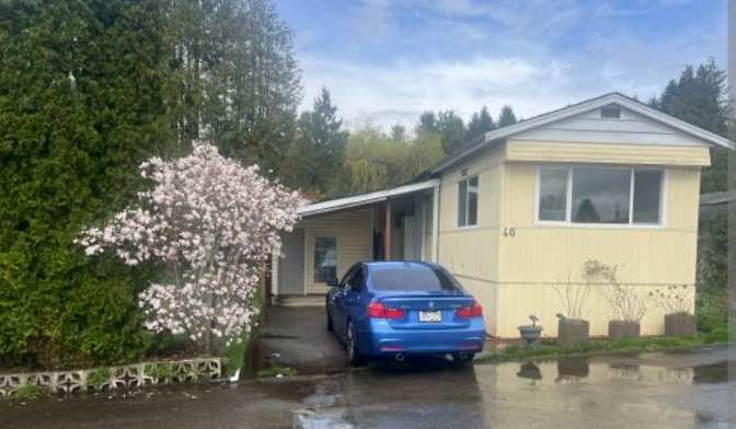 Photo of Ninji's room