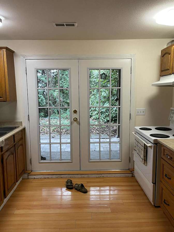 Photo of Zoey Frost's room