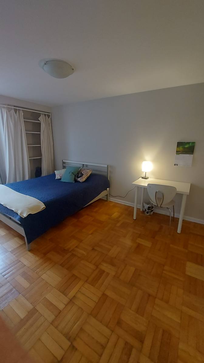 Photo of Lynda's room