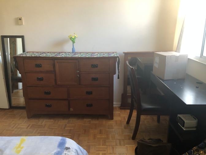 Photo of Jen's room
