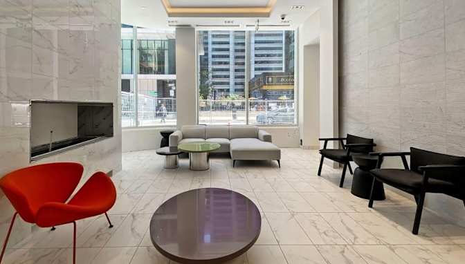 Alexander Lee's room