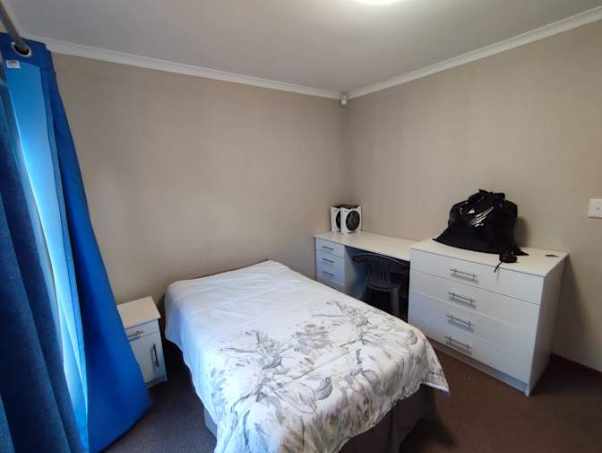 Photo of Gary's room