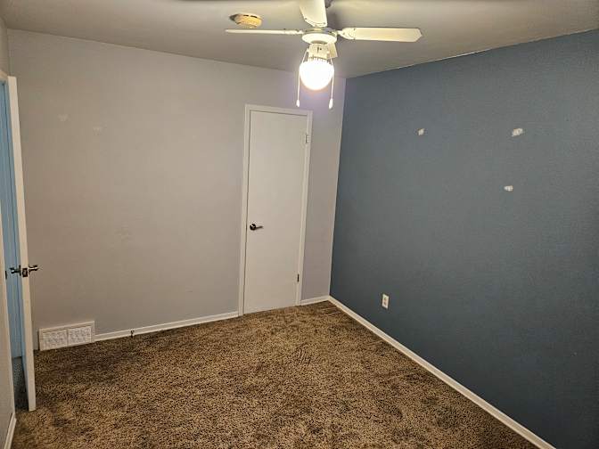 Tyler Parisien's room