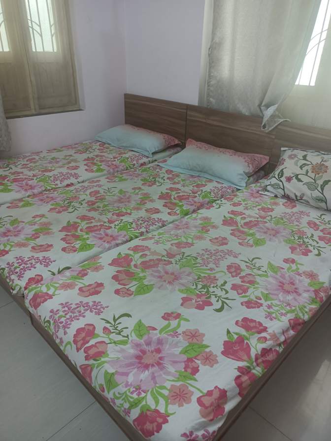 Photo of JAYSUKH Dave's room