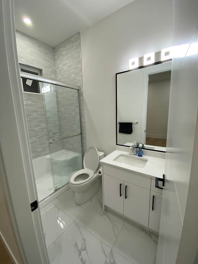 gurjot chhokar's room