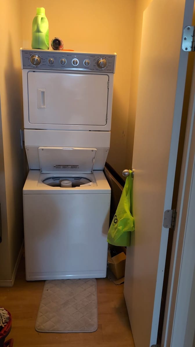 Photo of Ryan Baron's room