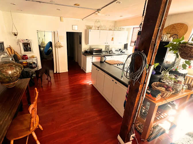 Photo of Ofield's room