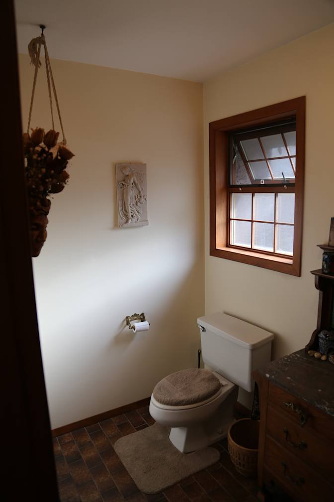 Photo of Suzanne Villeneuve's room