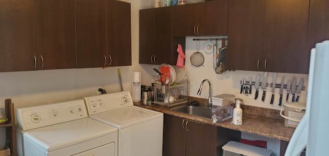 Isla Robertson's room