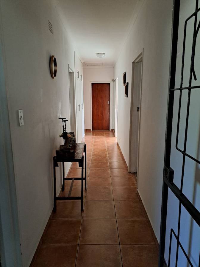 Photo of Bev Cronje's room