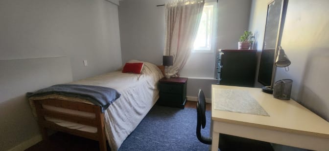 Photo of Brooks's room