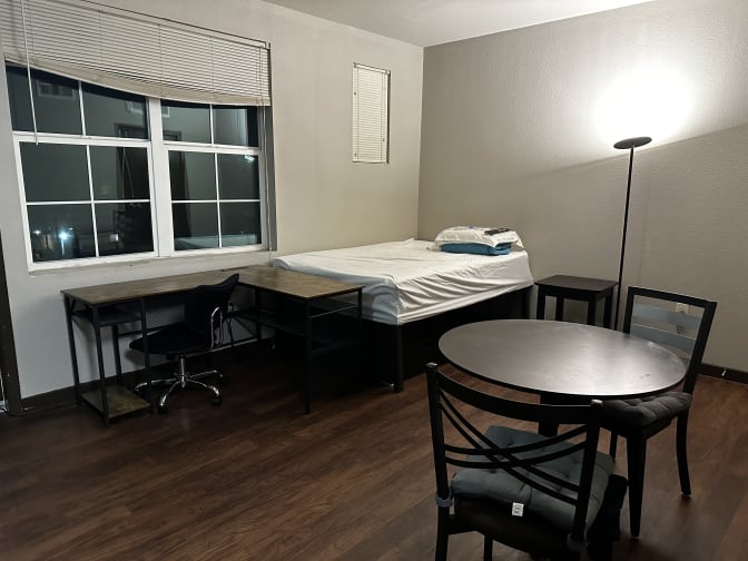 Photo of Jenny Kang's room