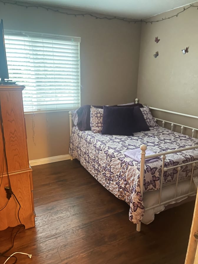 Photo of Yolanda's room