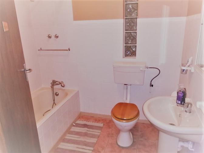 Photo of Kubashnee's room