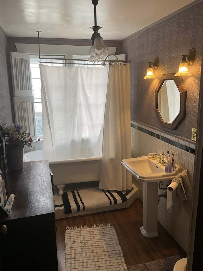 Photo of simon's room