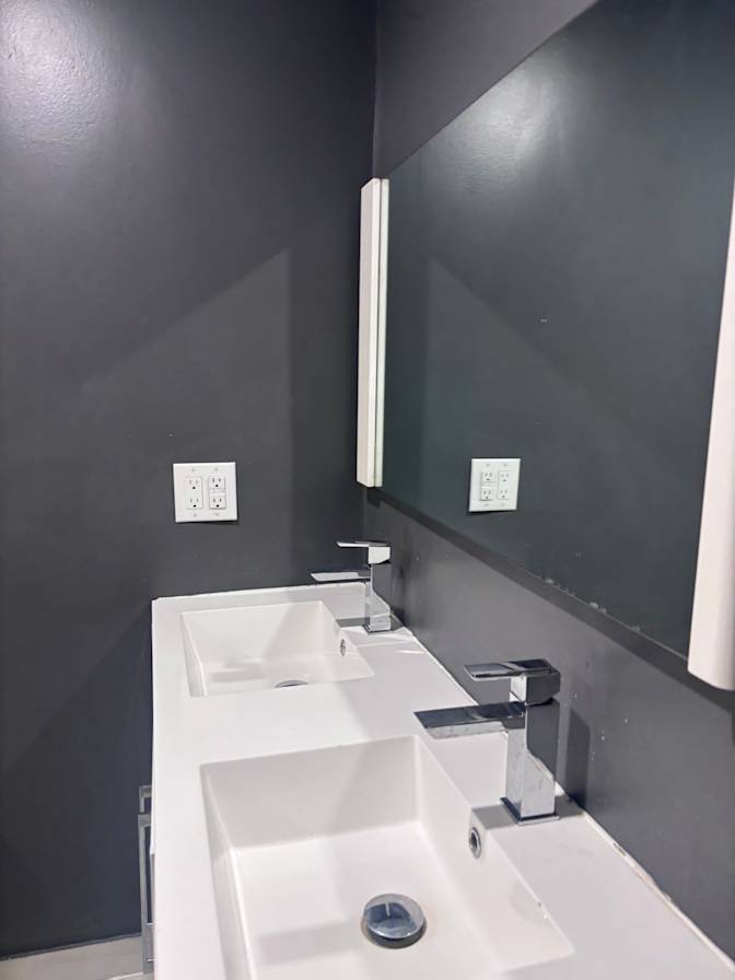 Photo of HIEU's room