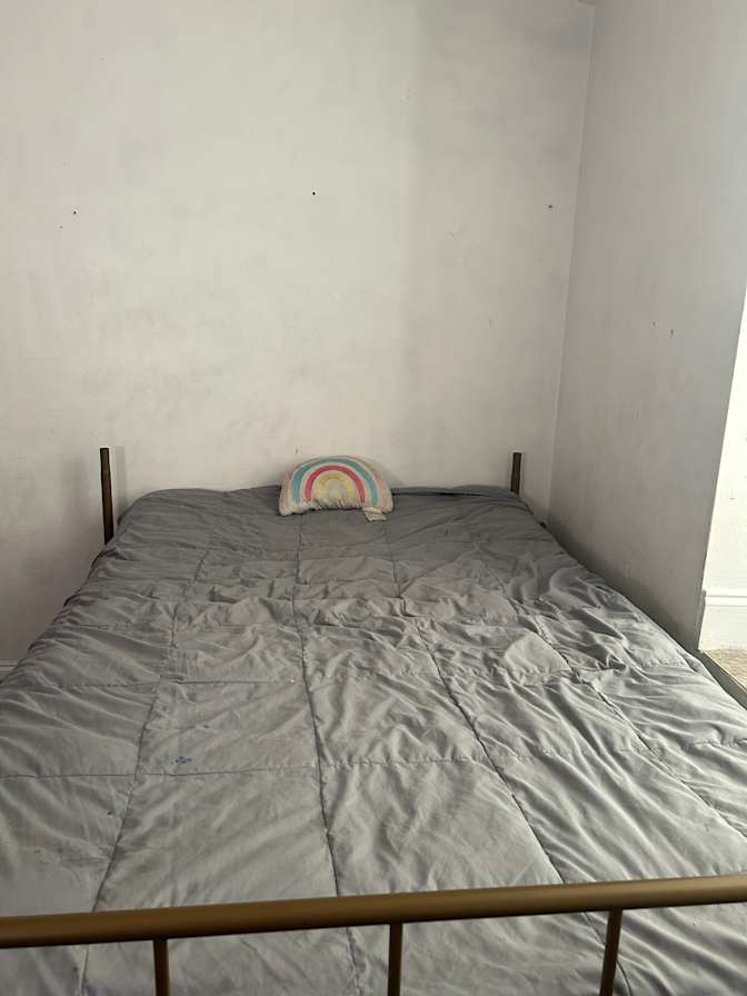 Photo of Claudia's room