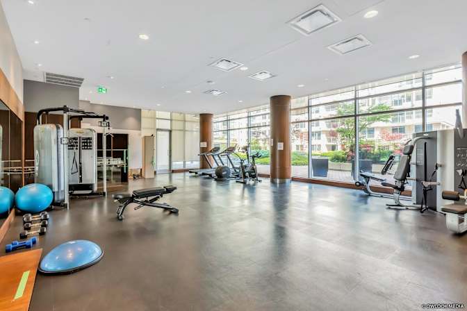 Paul (Chih-Ping)'s room