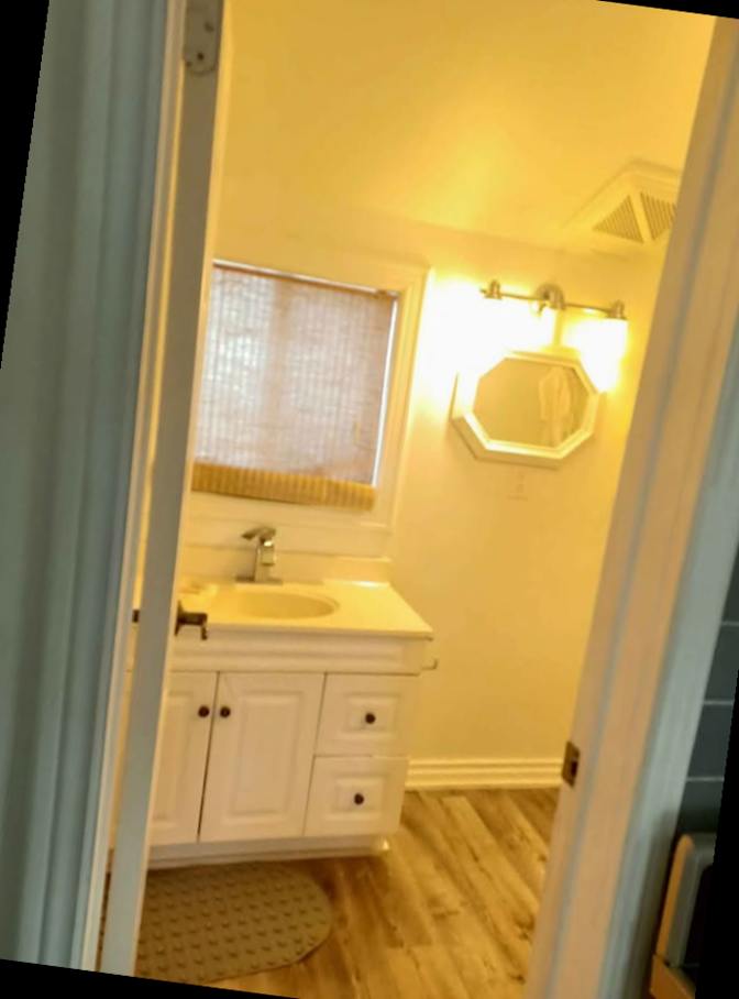 jocelyn burkhart's room