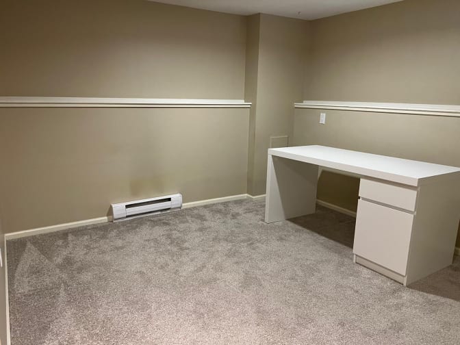 Photo of Linh's room