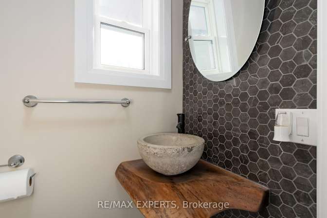 Monserrat Zamora's room