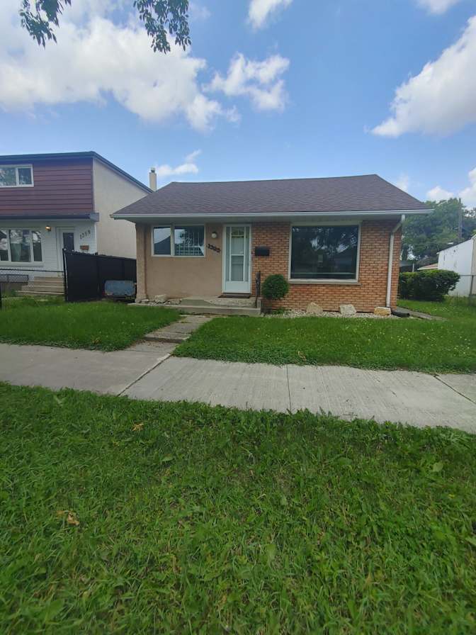 Photo of Dwight Neuman's room