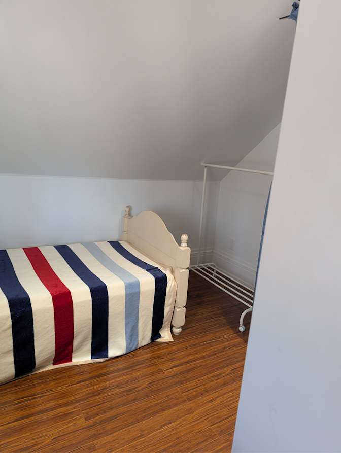 Photo of Janin's room