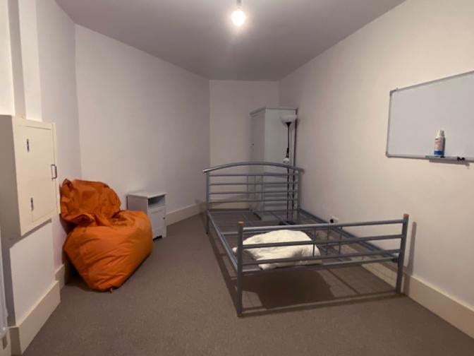 Photo of Chris's room