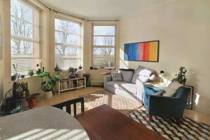 Photo of Jaimie-Leigh's room