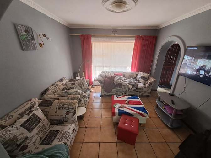 Photo of Reshikad's room