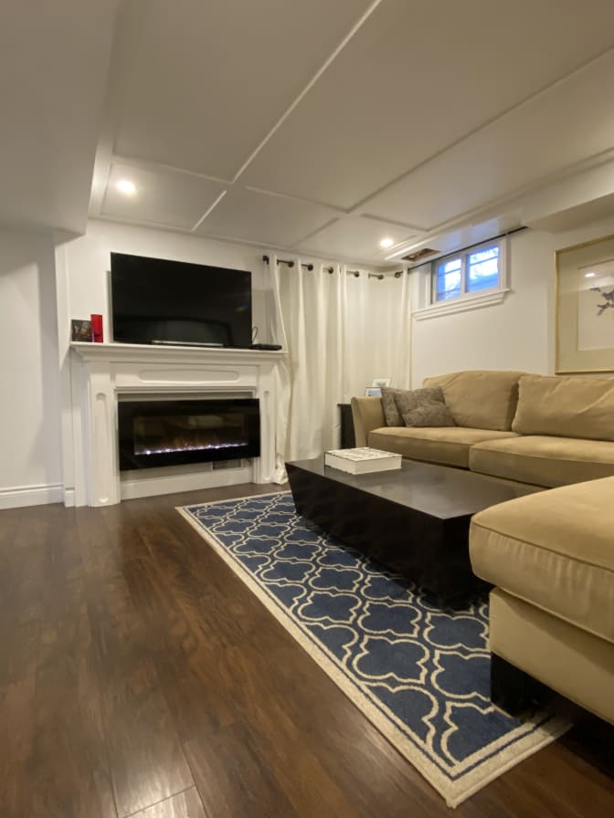 Old Ottawa South's room