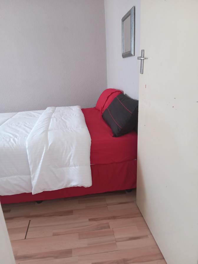 Photo of Cynthia Miles's room
