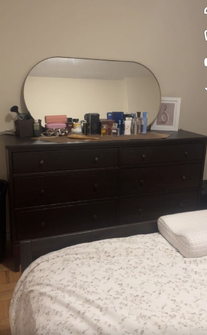 marjan shaker's room