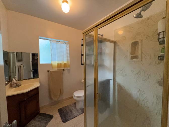 Photo of Jeffrey's room