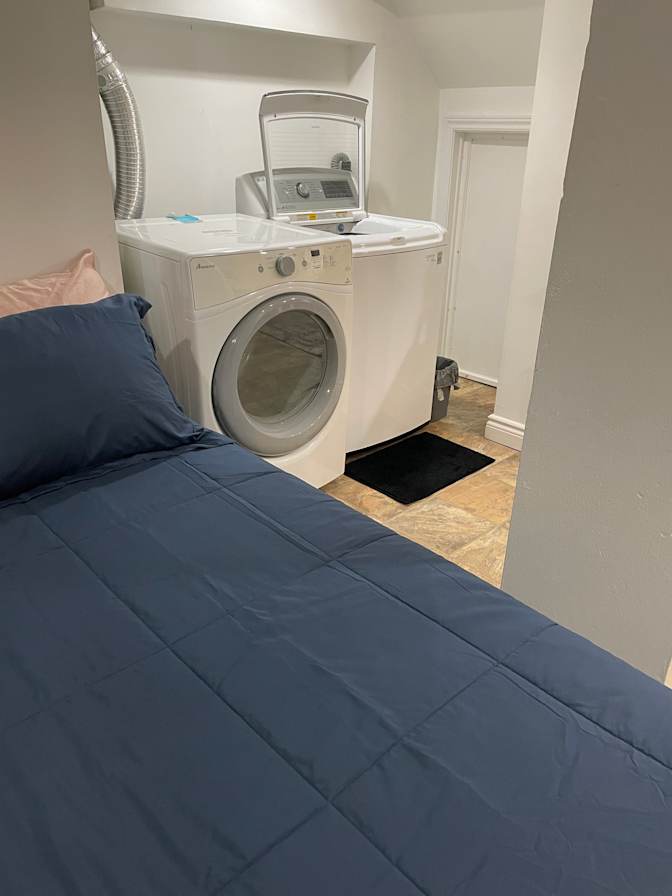 Furnished Private Room's room