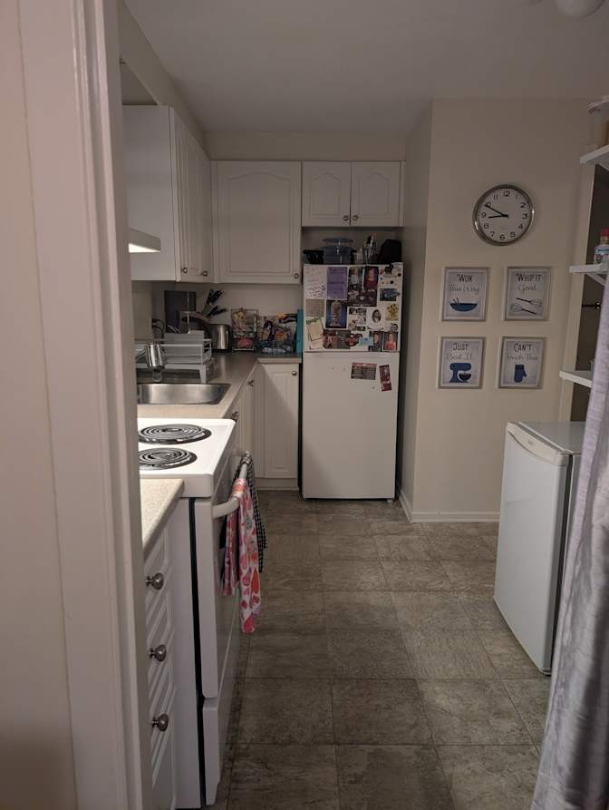 Cookie Dietrichson's room