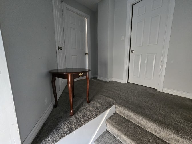 Emmanuel Wagne's room