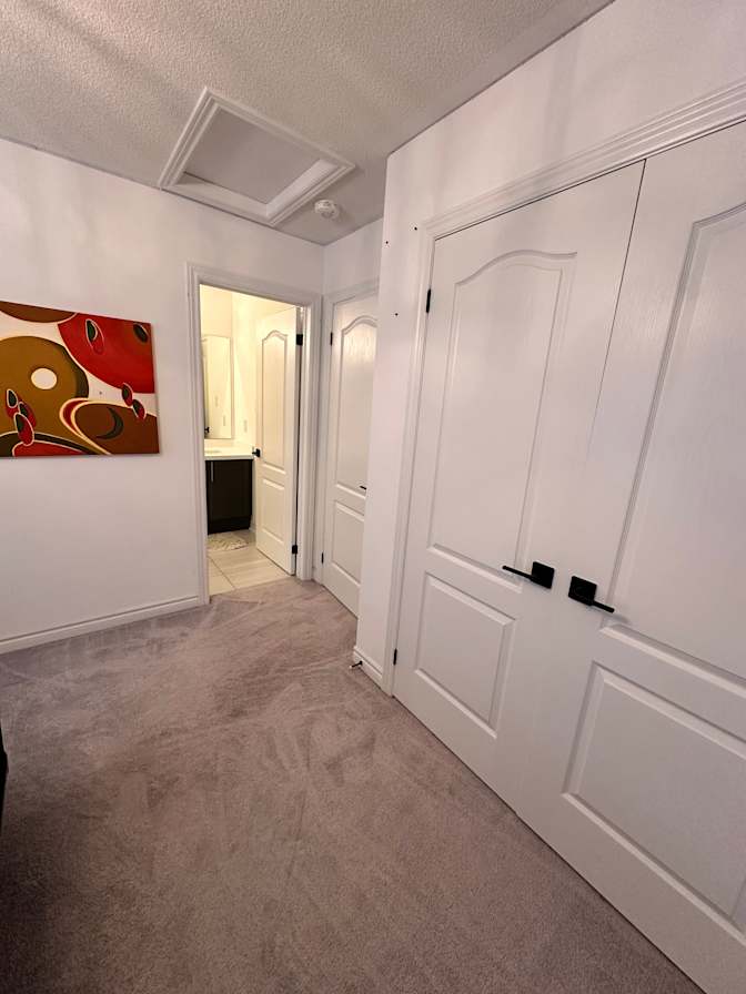 Photo of Sara White's room