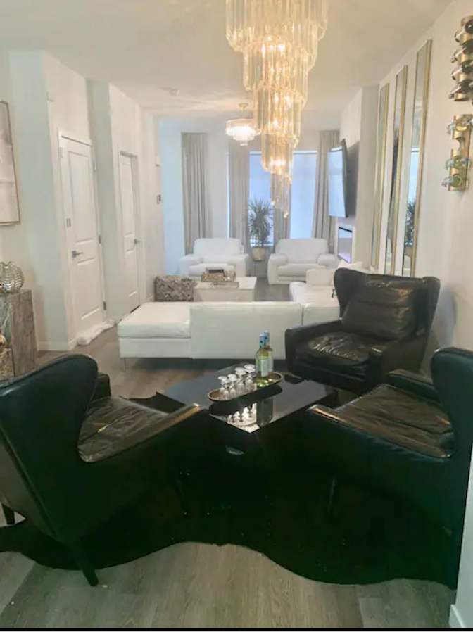 Robin Vigilance's room