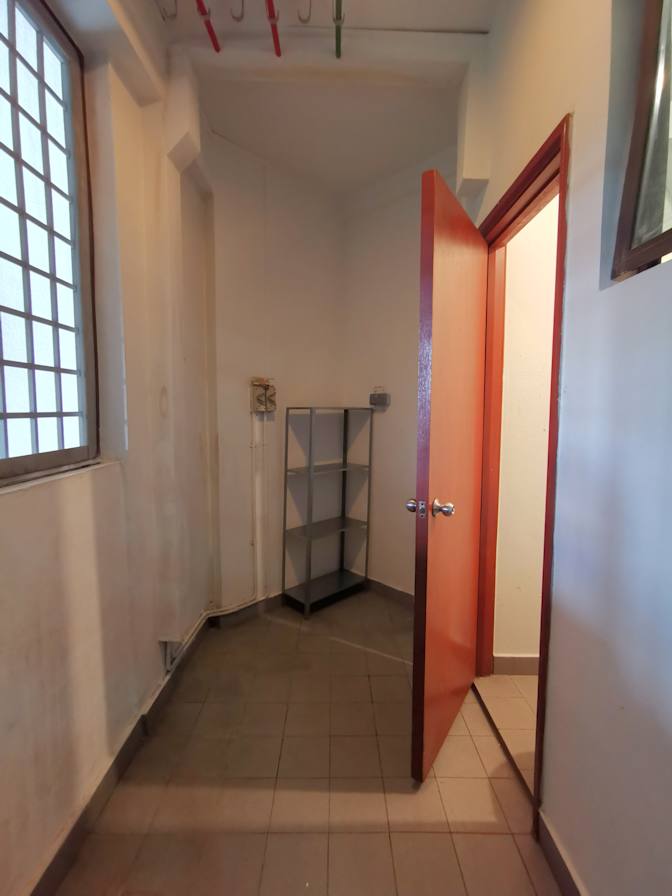 Photo of Customer Enquiry's room