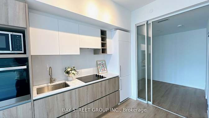 Aishwarya Kulkarni's room