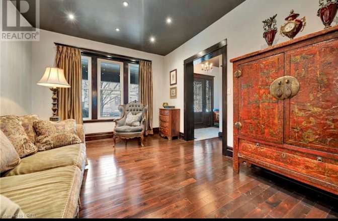 Photo of Pam Pocius's room