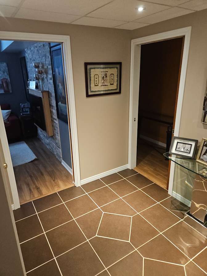 Paul Lapointe's room