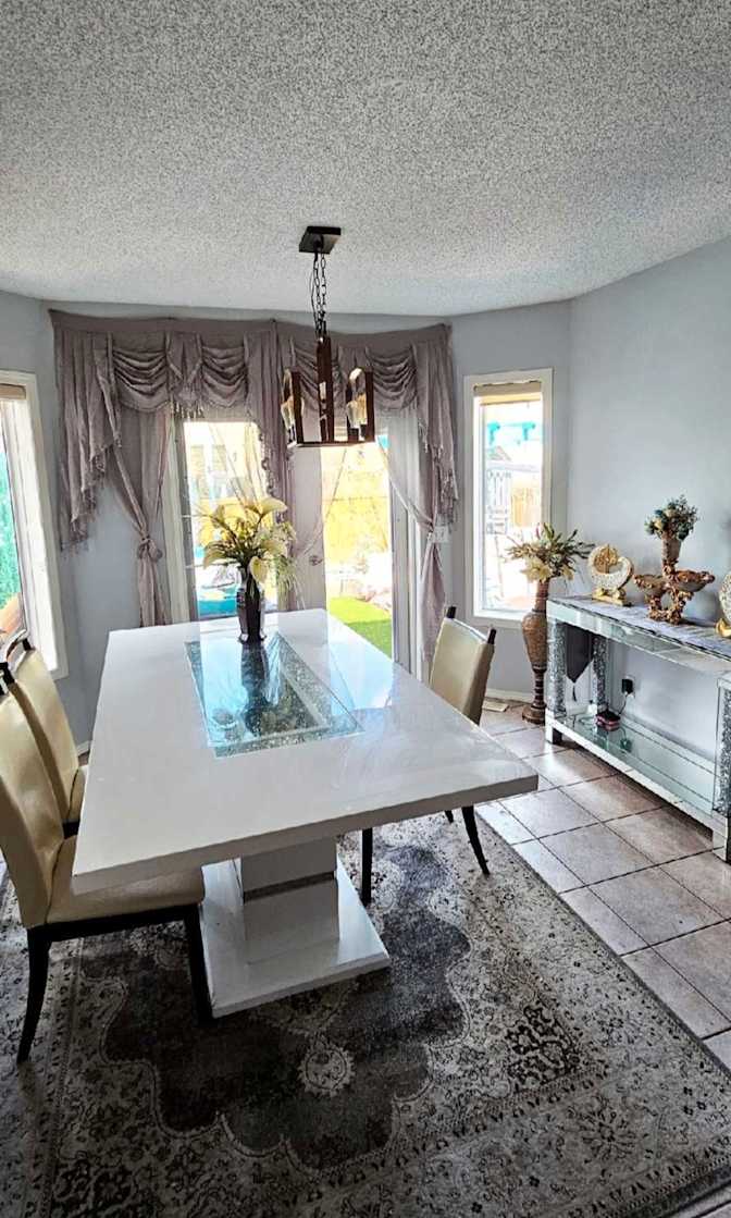 Photo of Aleesya's room