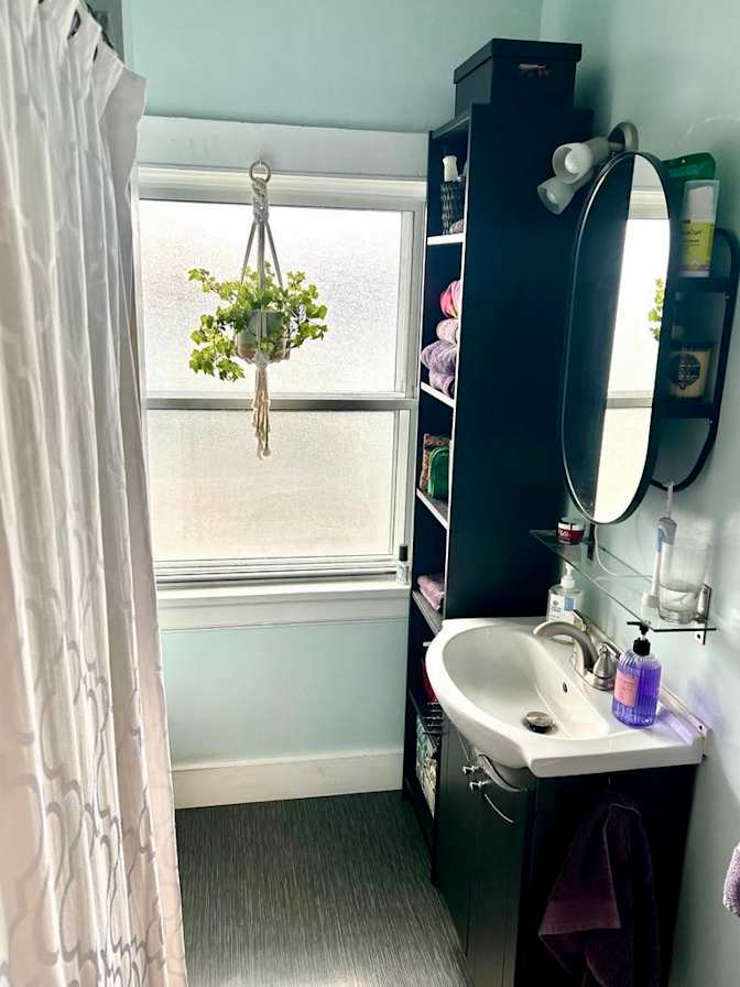 Photo of Elizabeth's room