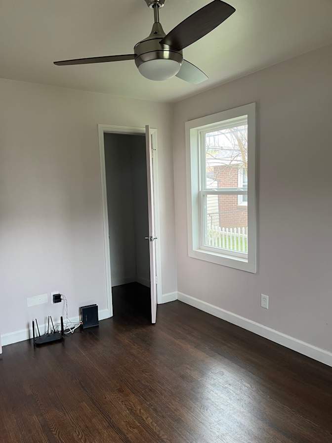 Photo of Taylor's room