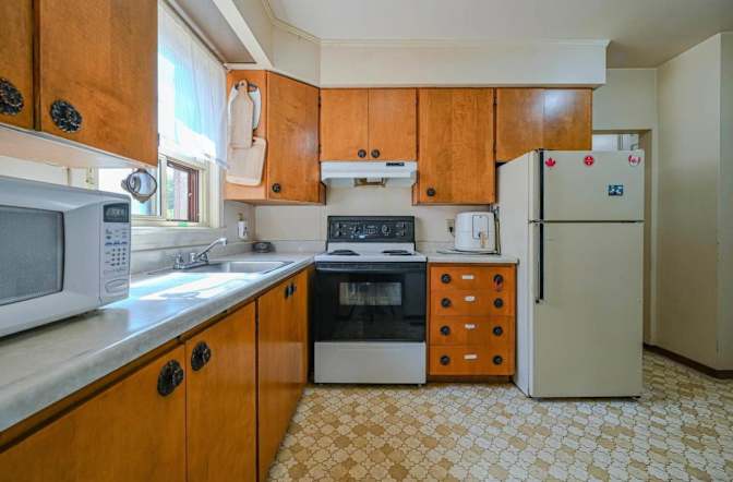 Anna Maria Waskiewicz's room